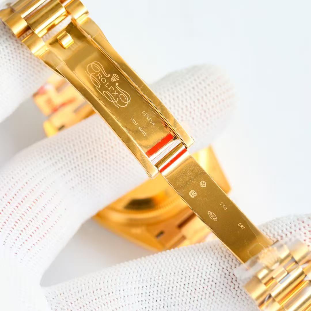 Day-Date with Diamond on Bezel in 6 Colors