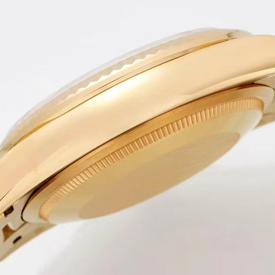 Day-Date-Meteorite Dial