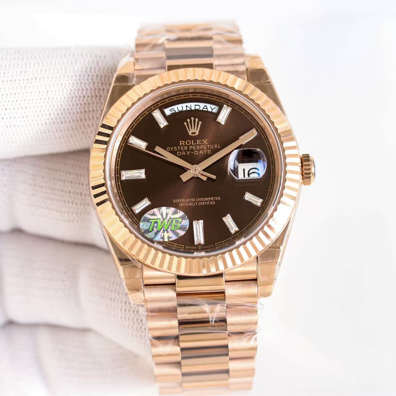 Day-Date-Rosegold in 3 Colors