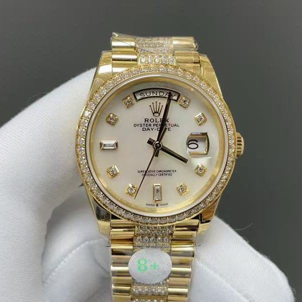 Day-Date-Strap with Diamond and Diamond Numeral Dial in 2 Colors