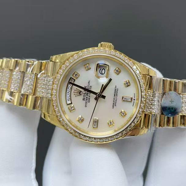 Day-Date-Strap with Diamond and Diamond Numeral Dial in 2 Colors