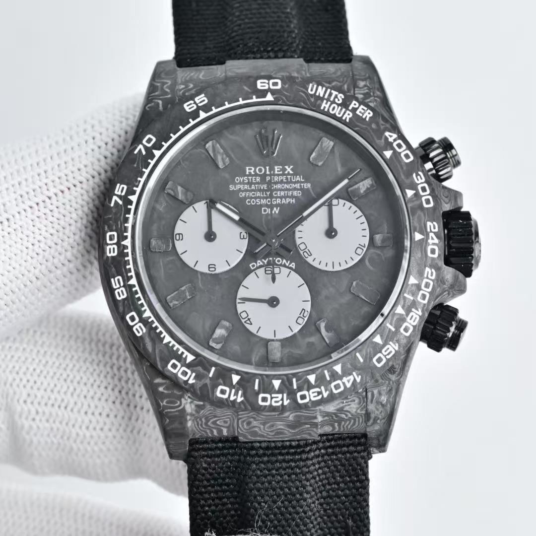 Daytona-Carbon Fiber