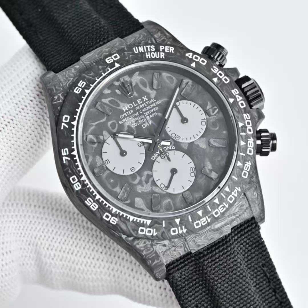 Daytona-Carbon Fiber