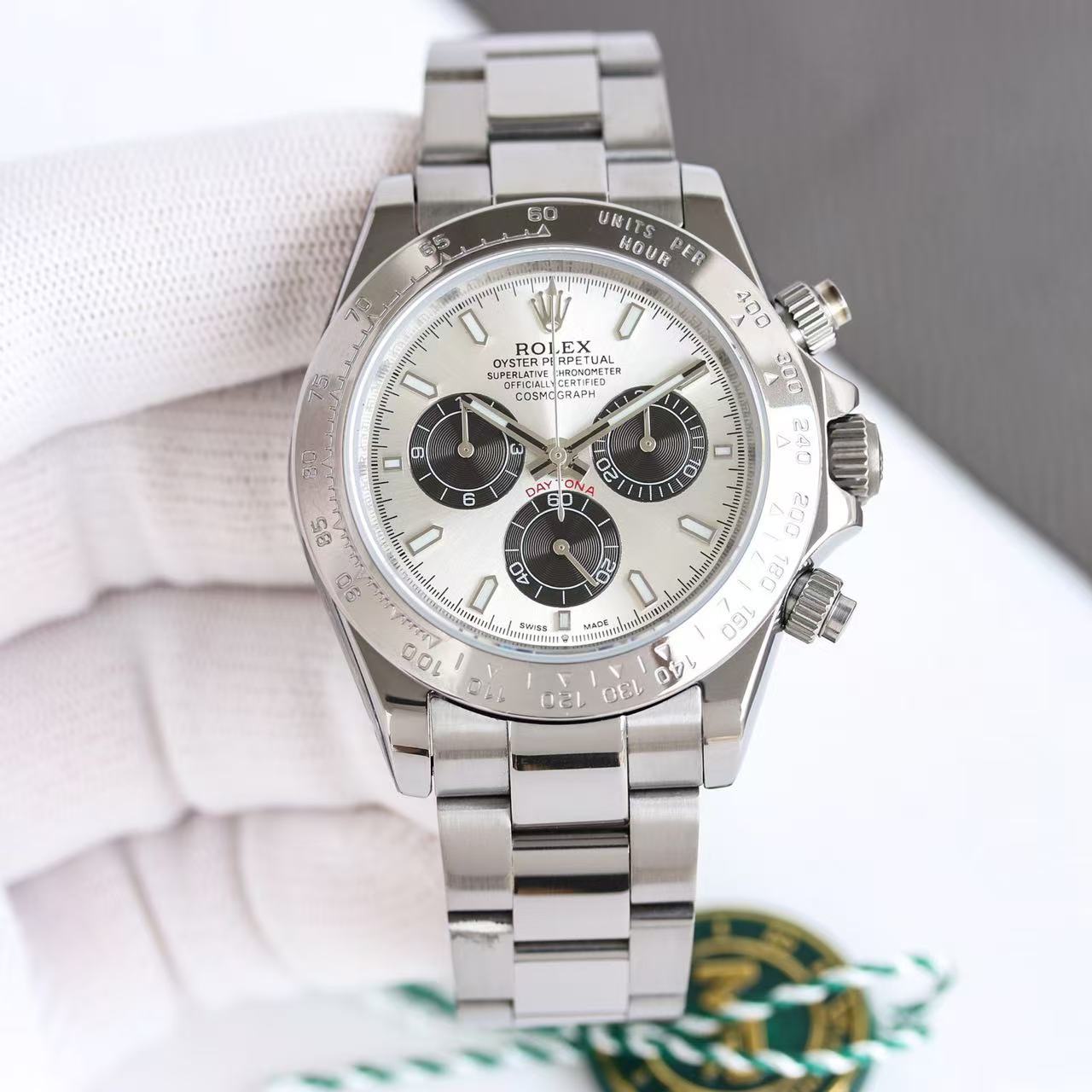 Daytona-Silver & White in 2 Styles