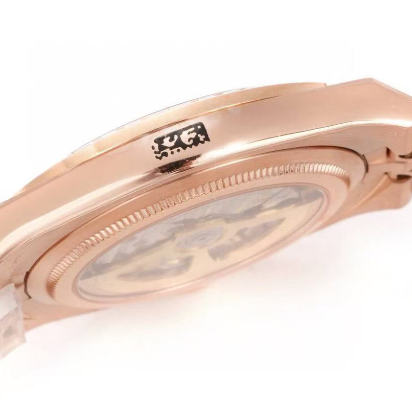 Land Dweller-Rosegold with Diamond