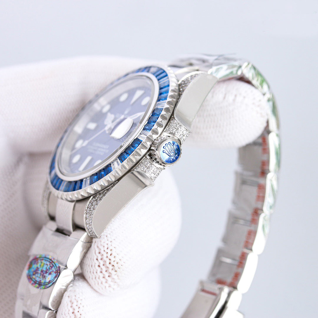 Submariner-Diamond on Bezel