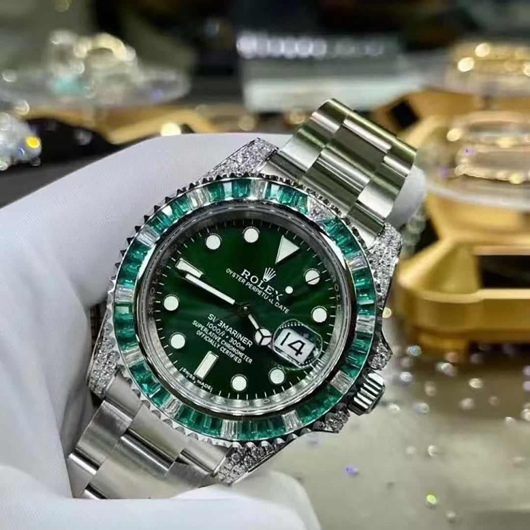 Submariner-Diamond on Bezel